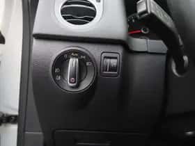 Volkswagen Tiguan (2011) thumbnail 28
