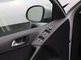 Volkswagen Tiguan (2011) thumbnail 29