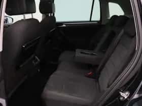 Volkswagen Tiguan (2017) thumbnail 12