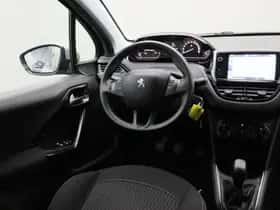 Peugeot 208 (2017) thumbnail 18