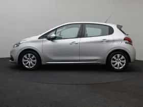 Peugeot 208 (2017) thumbnail 7