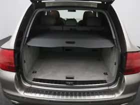 Porsche Cayenne (2003) thumbnail 20