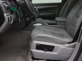 Porsche Cayenne (2003) thumbnail 26