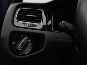 Volkswagen Golf (2017) thumbnail 31