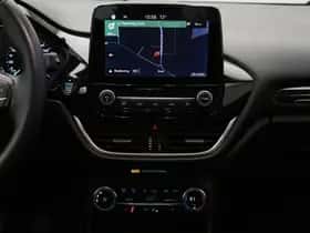 Ford Fiesta (2018) thumbnail 18