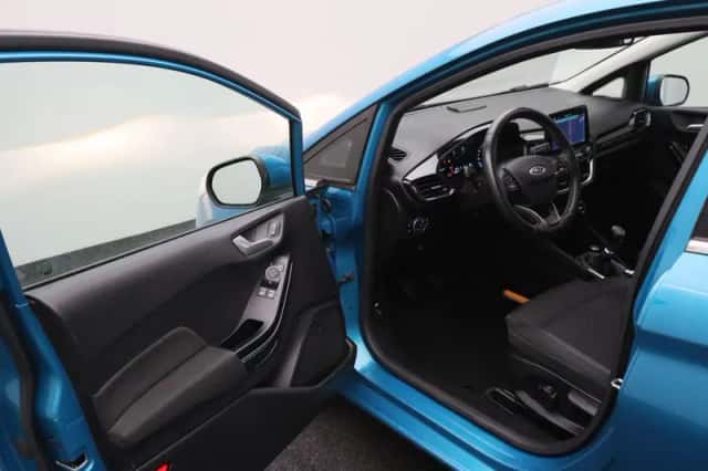Ford Fiesta (2018) thumbnail 5