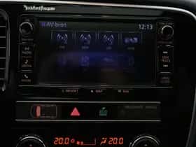 Mitsubishi Outlander (2019) thumbnail 13