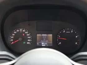 Mercedes-Benz Sprinter (2018) thumbnail 23