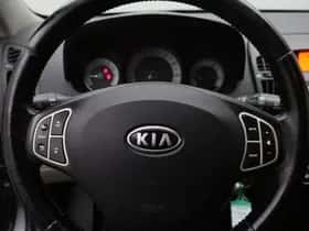 Kia Cee'd (2008) thumbnail 21