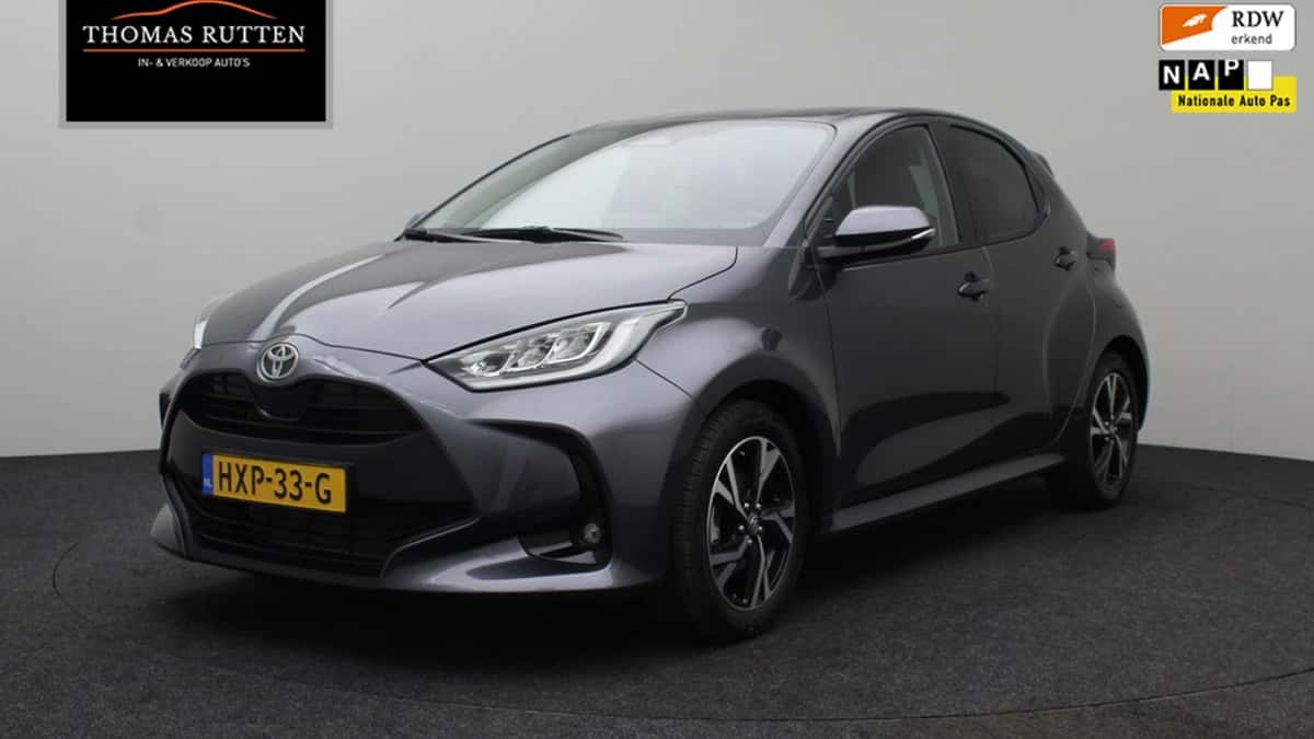 Toyota Yaris (2025) — foto 1