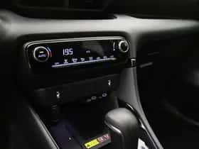 Toyota Yaris (2025) thumbnail 24