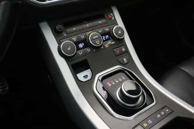 Land Rover Range Rover Evoque (2015) thumbnail 3