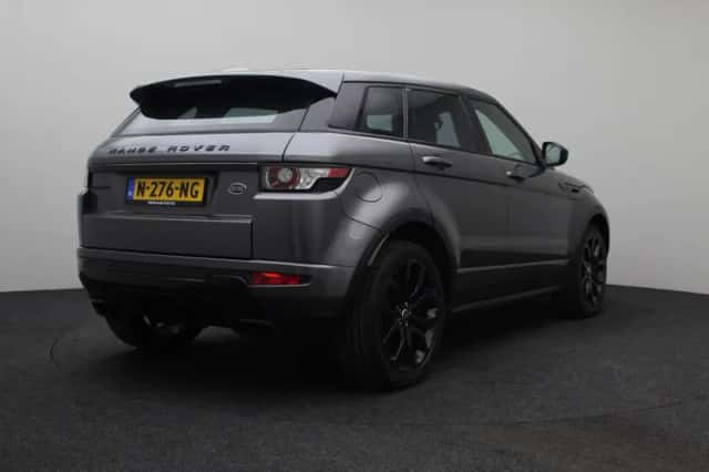 Land Rover Range Rover Evoque (2015) thumbnail 4