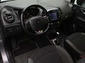 Renault Captur (2019) thumbnail 2