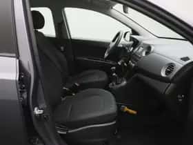 Hyundai i10 (2018) thumbnail 17
