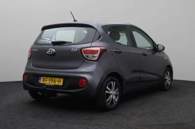 Hyundai i10 (2018) thumbnail 3