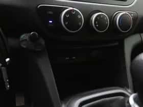 Hyundai i10 (2018) thumbnail 25