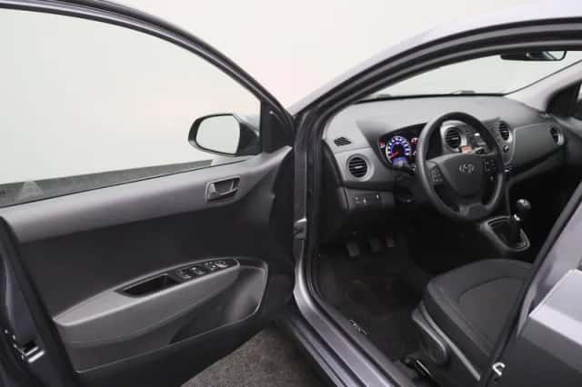 Hyundai i10 (2018) thumbnail 4