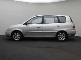 Kia Carens (2006) thumbnail 6