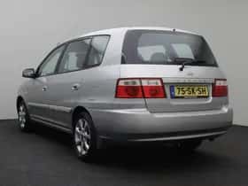 Kia Carens (2006) thumbnail 9