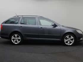 Škoda Octavia (2011) thumbnail 5