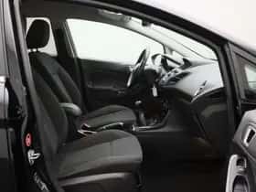 Ford Fiesta (2014) thumbnail 10