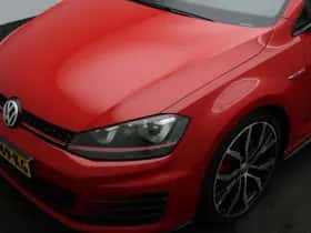Volkswagen Golf (2013) thumbnail 17