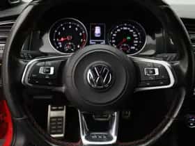 Volkswagen Golf (2013) thumbnail 23