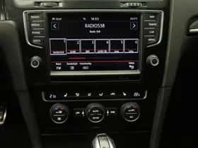 Volkswagen Golf (2013) thumbnail 25