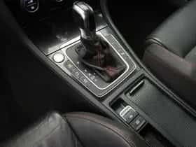 Volkswagen Golf (2013) thumbnail 26