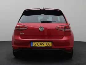 Volkswagen Golf thumbnail 10
