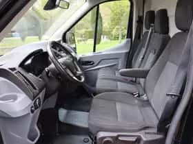 Ford Transit thumbnail 8