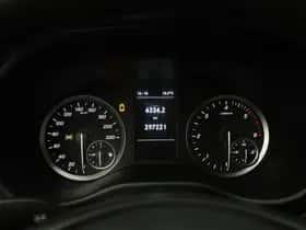 Mercedes-Benz Vito (2020) thumbnail 27