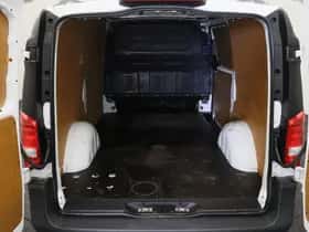 Mercedes-Benz Vito (2020) thumbnail 9