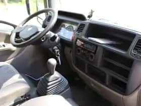 Renault Maxity (2012) thumbnail 6