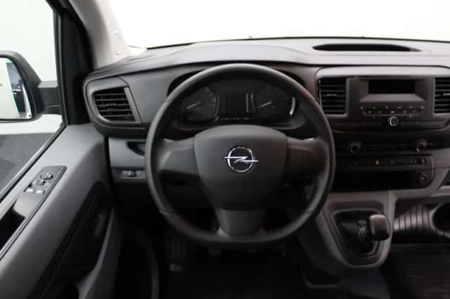 Opel Vivaro (2020) thumbnail 2
