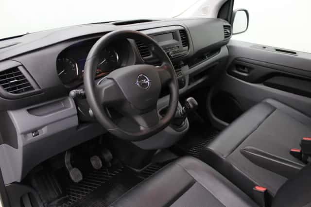 Opel Vivaro (2020) thumbnail 4