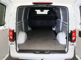 Mercedes-Benz Vito (2022) thumbnail 11