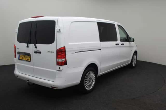 Mercedes-Benz Vito (2022) thumbnail 4