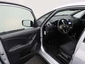 Hyundai ix20 (2011) thumbnail 4