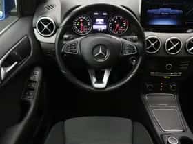 Mercedes-Benz B-Klasse (2016) thumbnail 2