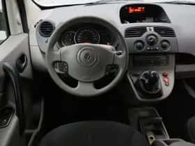 Renault Kangoo (2010) thumbnail 2