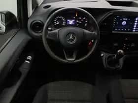 Mercedes-Benz Vito (2017) thumbnail 2
