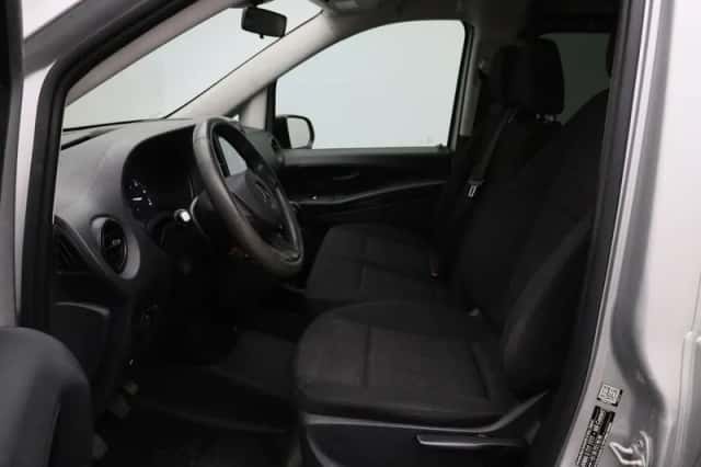 Mercedes-Benz Vito (2017) thumbnail 5
