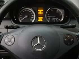 Mercedes-Benz Vito (2014) thumbnail 13