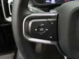 Volvo XC40 (2022) thumbnail 14