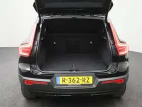 Volvo XC40 (2022) thumbnail 28