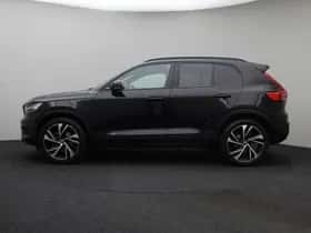 Volvo XC40 (2022) thumbnail 5