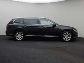 Volkswagen Passat (2016) thumbnail 14