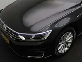Volkswagen Passat (2016) thumbnail 21